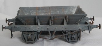 4 WHEEL BALLAST HOPPER WOODEN BRACES